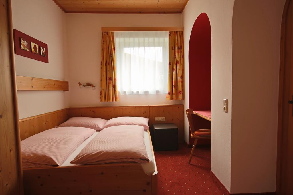 Pension Riedlsperger Saalbach-Hinterglemm Habitación foto