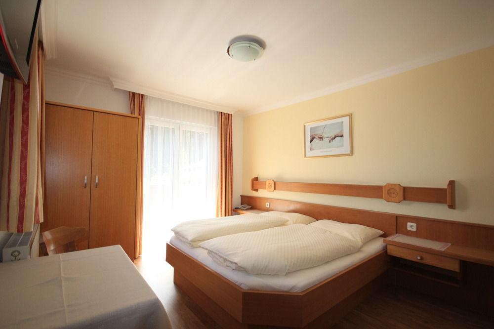 Pension Riedlsperger Saalbach-Hinterglemm Exterior foto