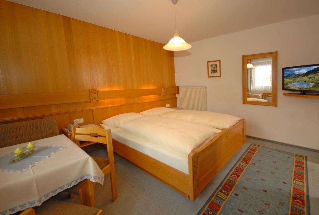 Pension Riedlsperger Saalbach-Hinterglemm Habitación foto