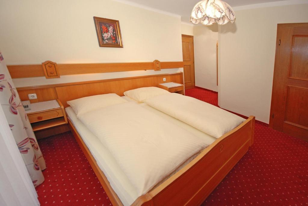Pension Riedlsperger Saalbach-Hinterglemm Habitación foto