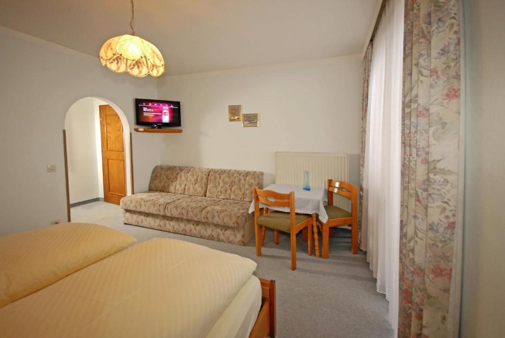 Pension Riedlsperger Saalbach-Hinterglemm Habitación foto